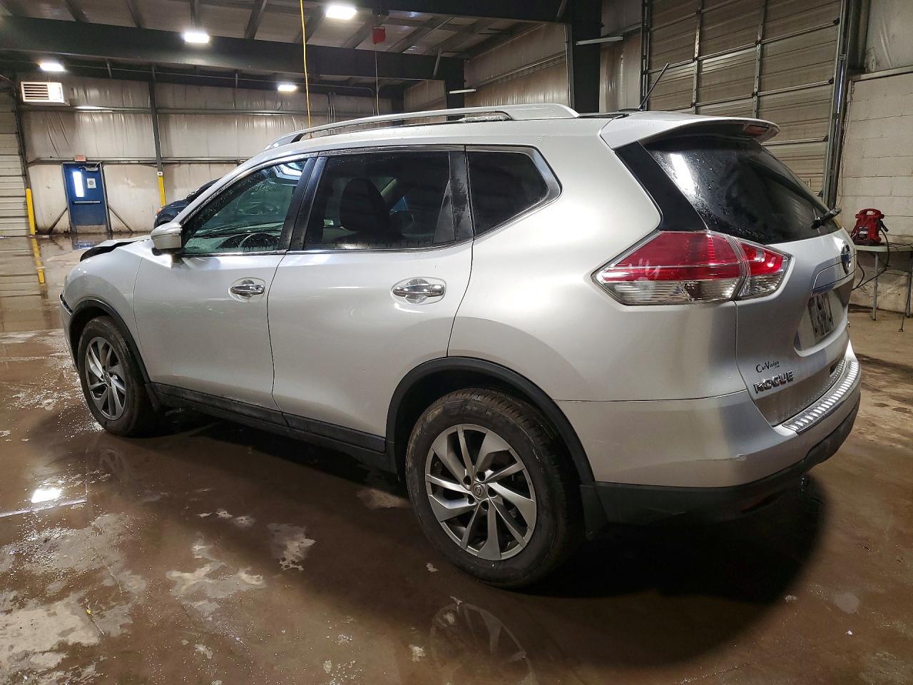 2015 NISSAN ROGUE