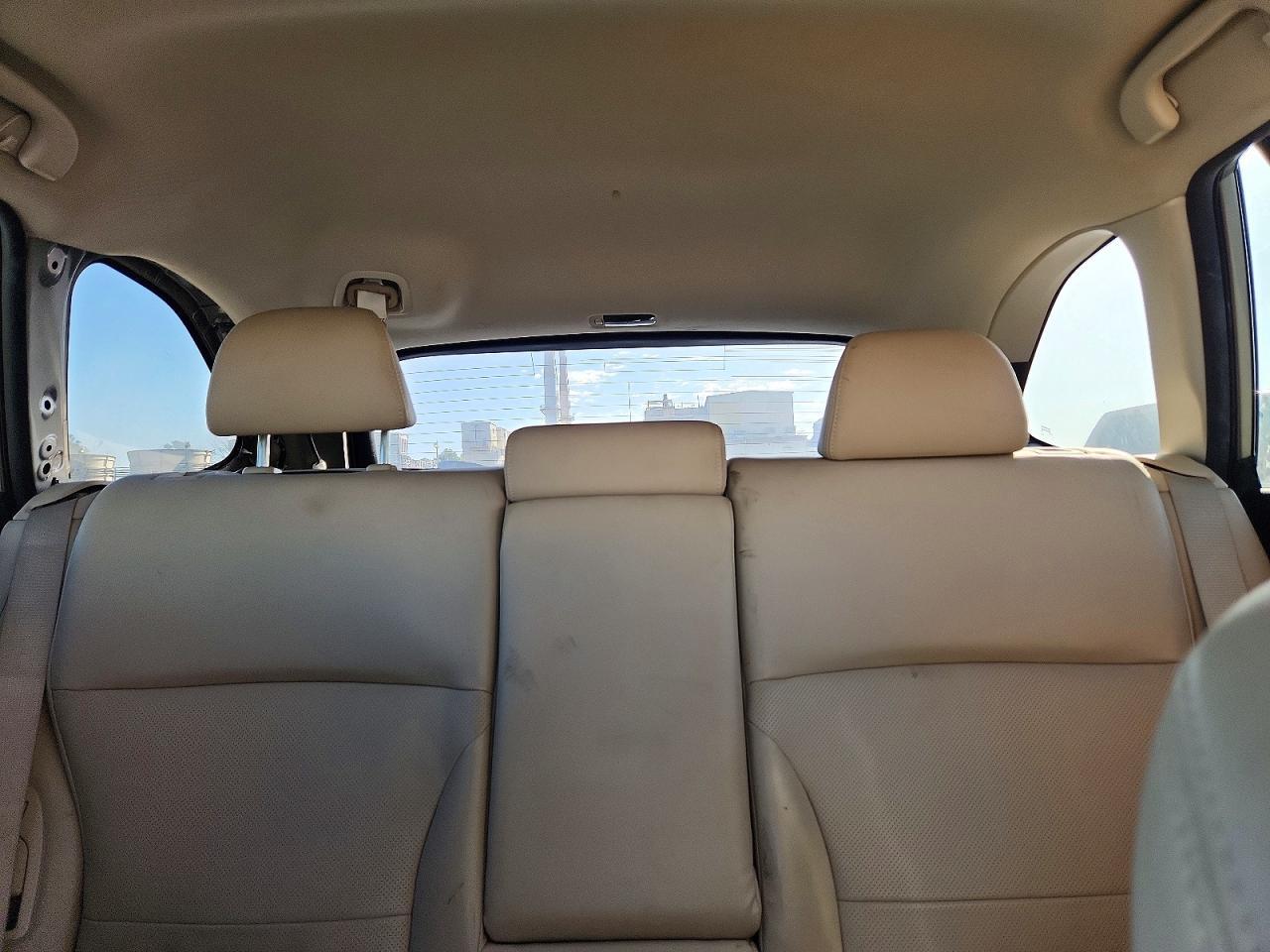 2019 SUBARU Outback