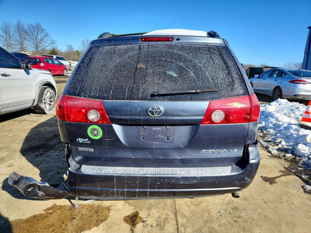 2006 TOYOTA SIENNA