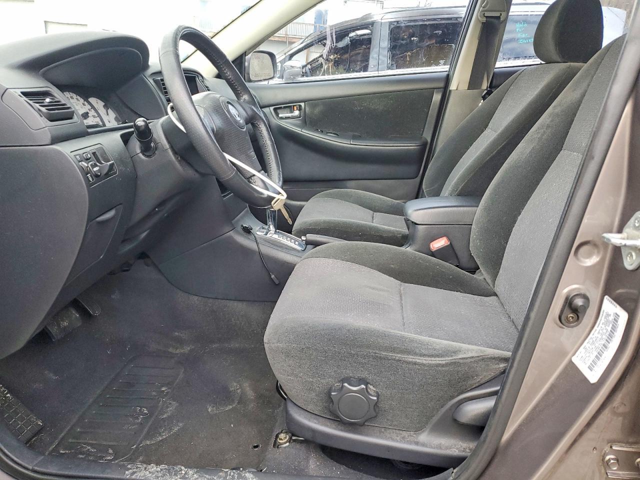 2004 TOYOTA COROLLA