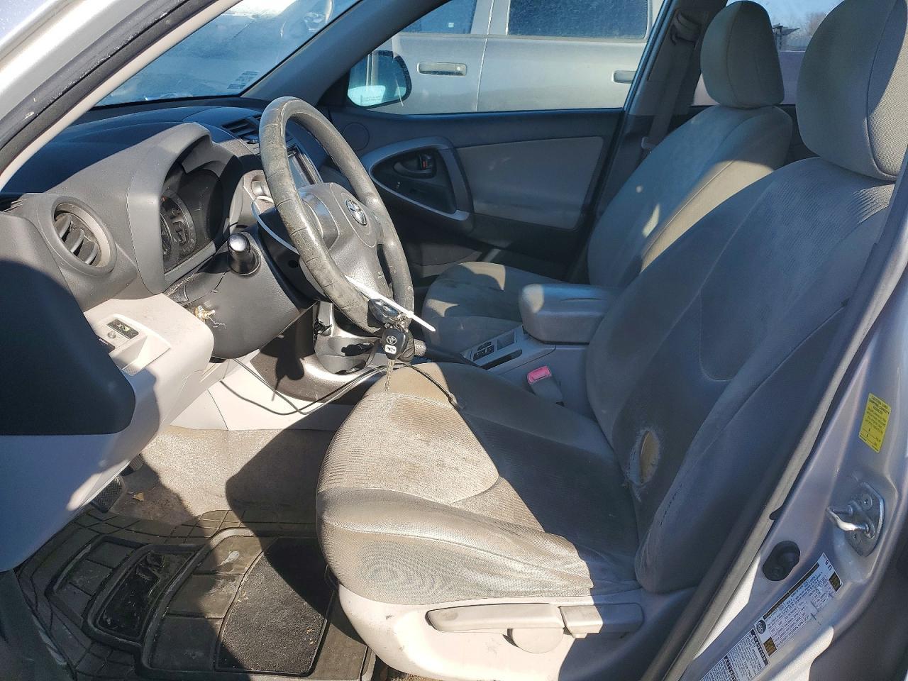2010 TOYOTA RAV4