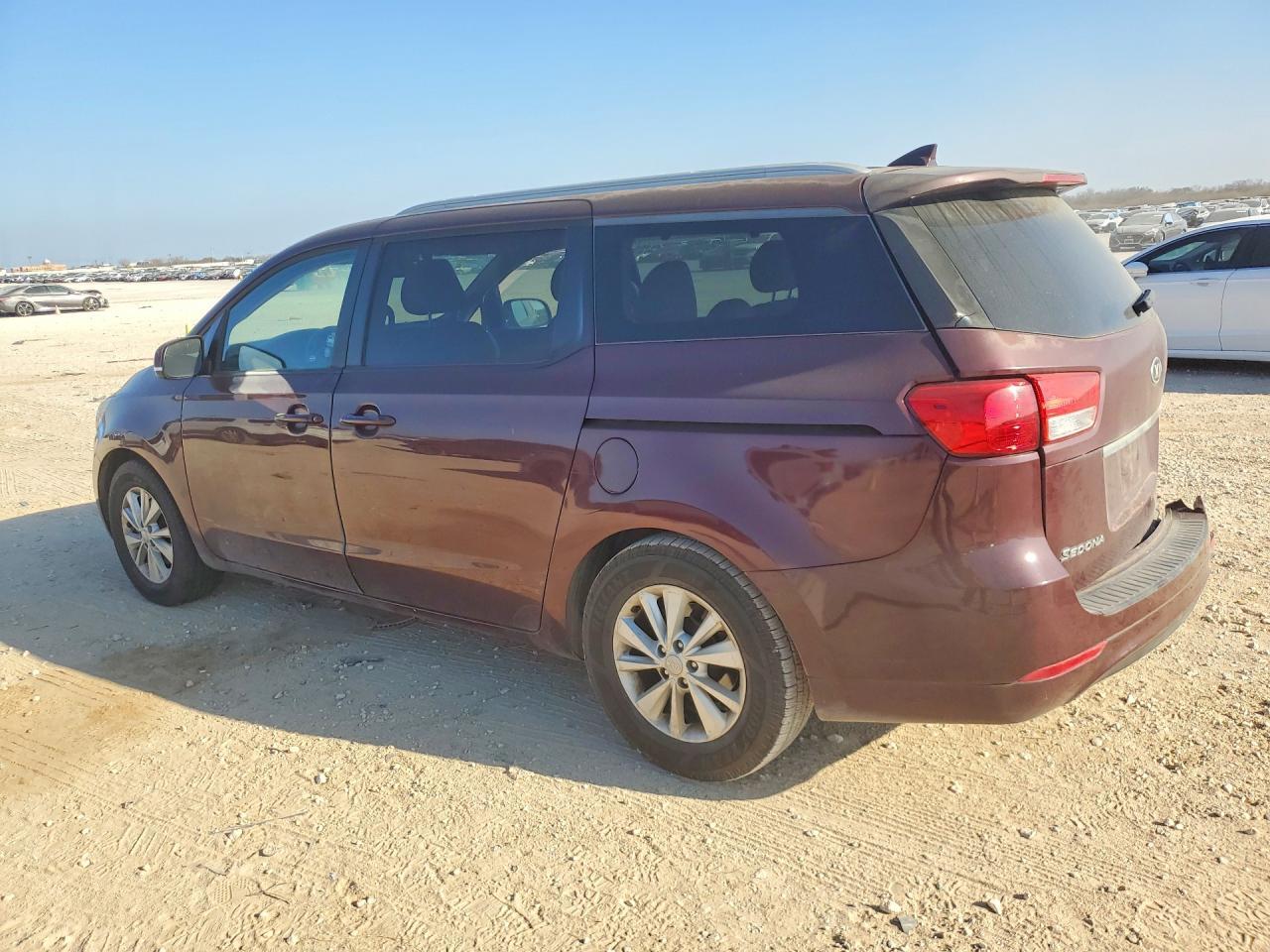 2015 KIA SEDONA