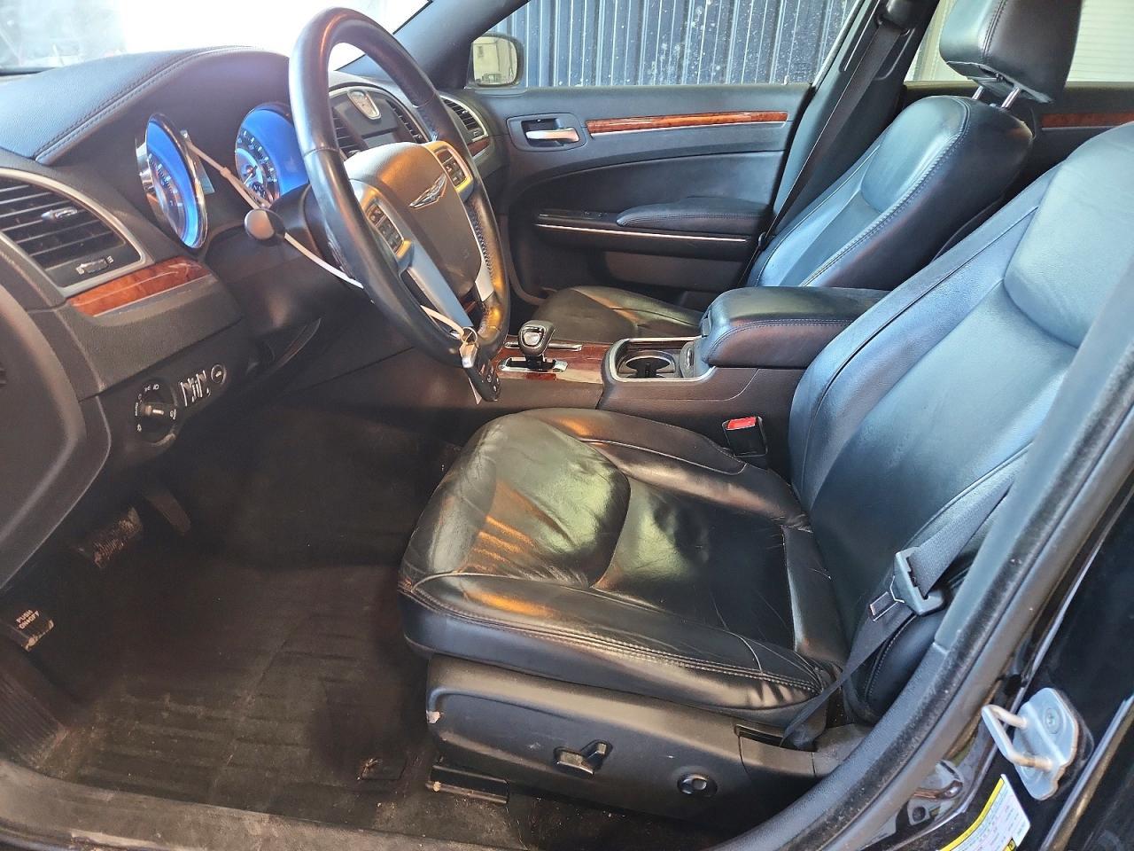 2013 CHRYSLER 300