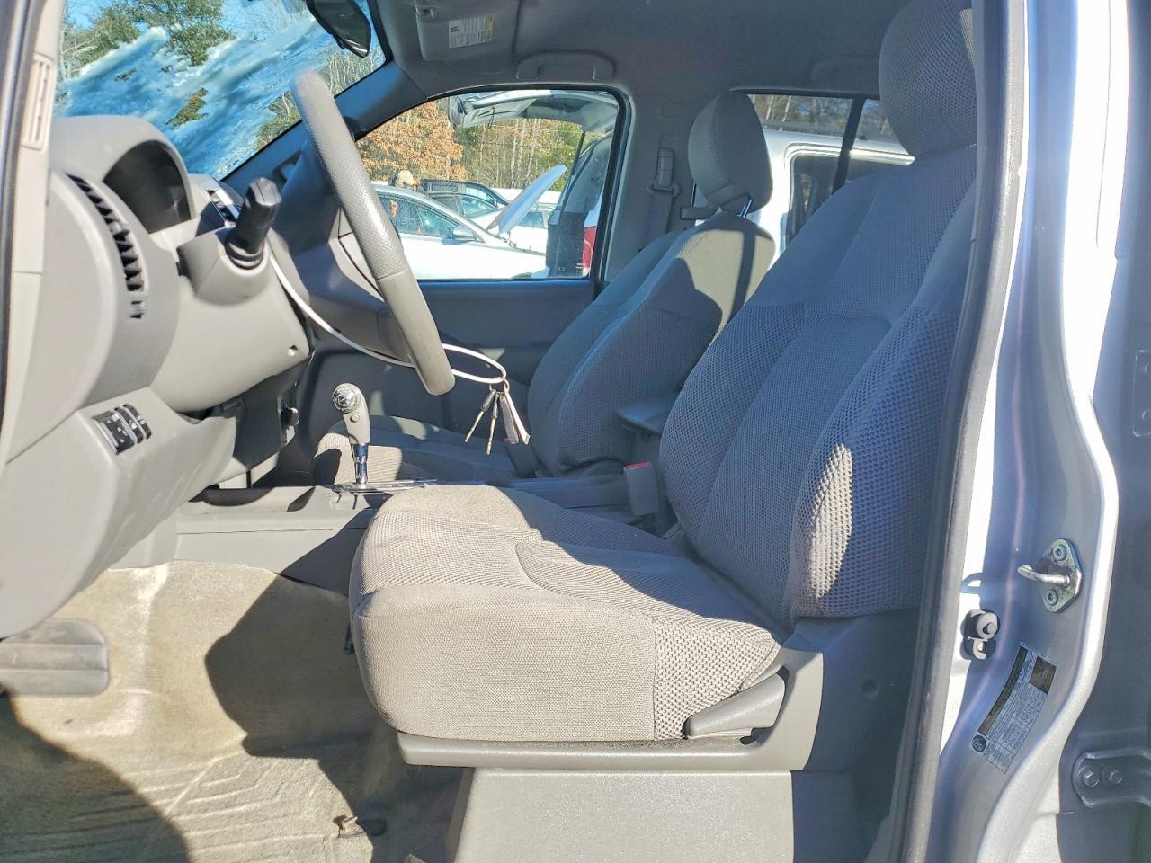 2016 NISSAN Frontier
