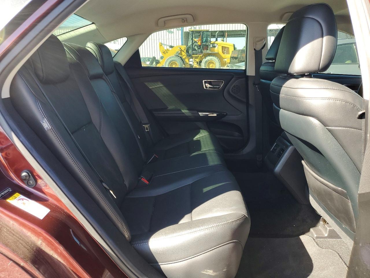 2016 TOYOTA Avalon