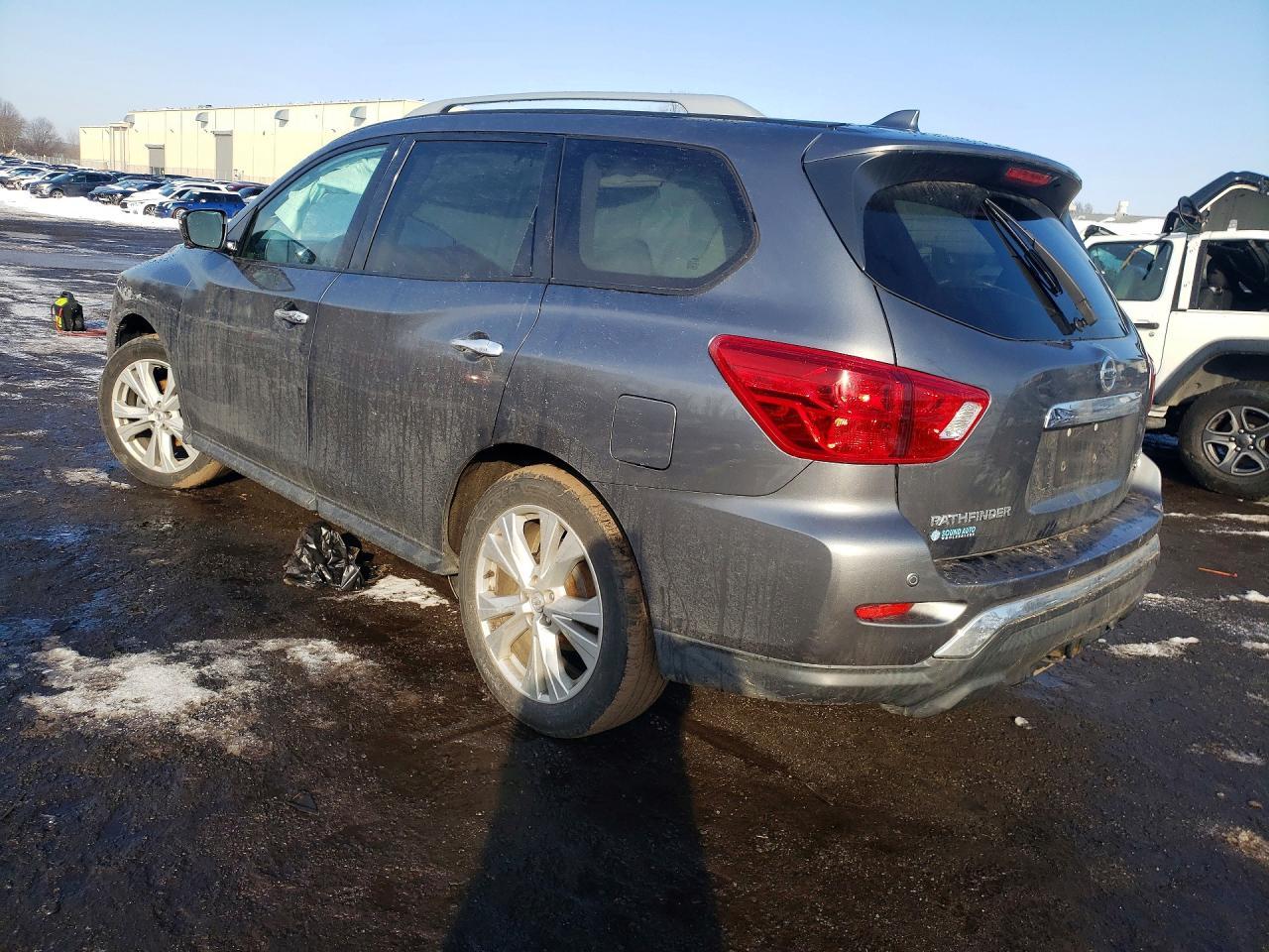2019 NISSAN PATHFINDER