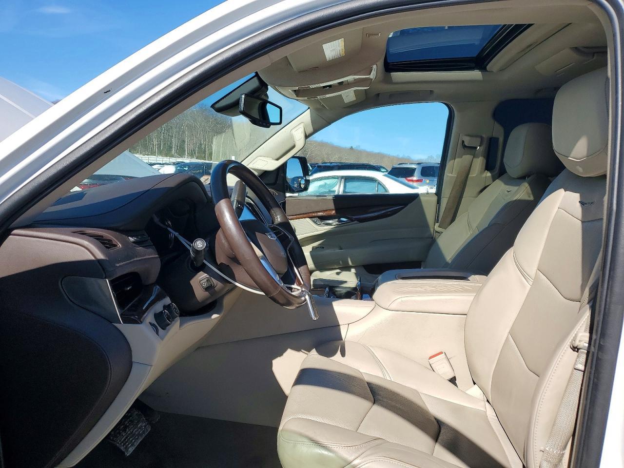 2016 CADILLAC ESCALADE