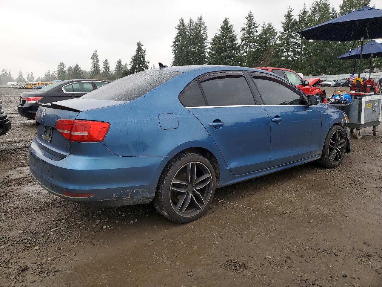 2015 VOLKSWAGEN JETTA