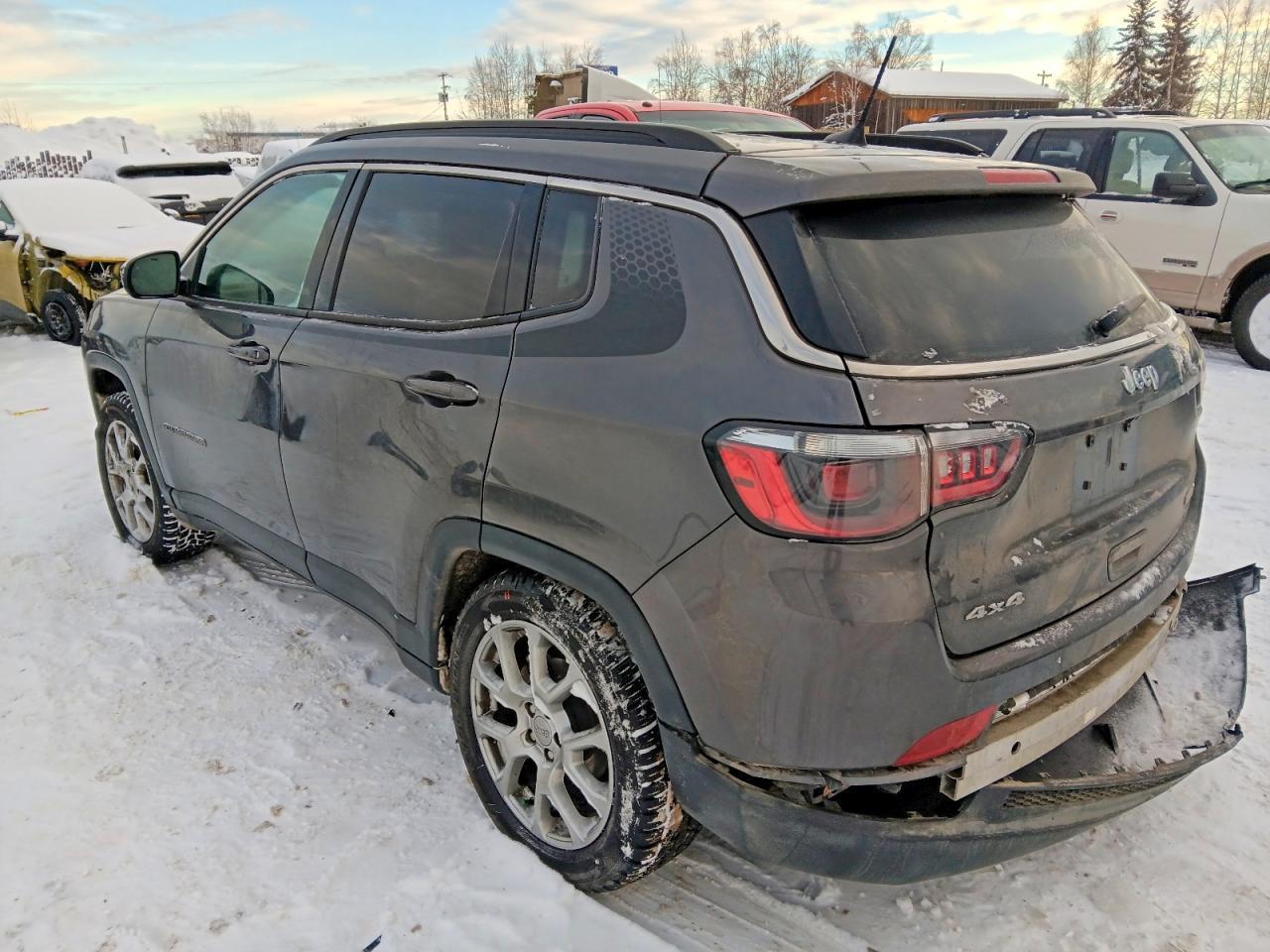 2022 JEEP Compass