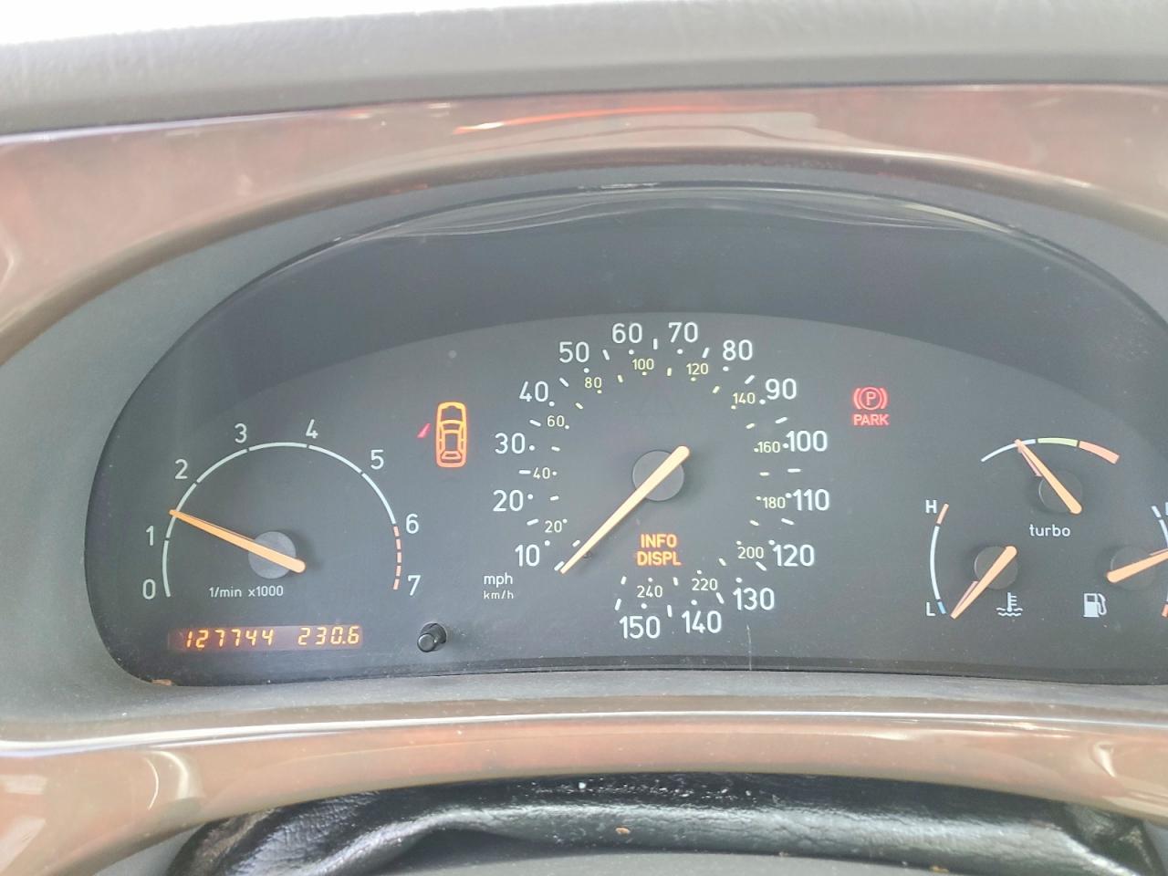 2000 SAAB 9-5