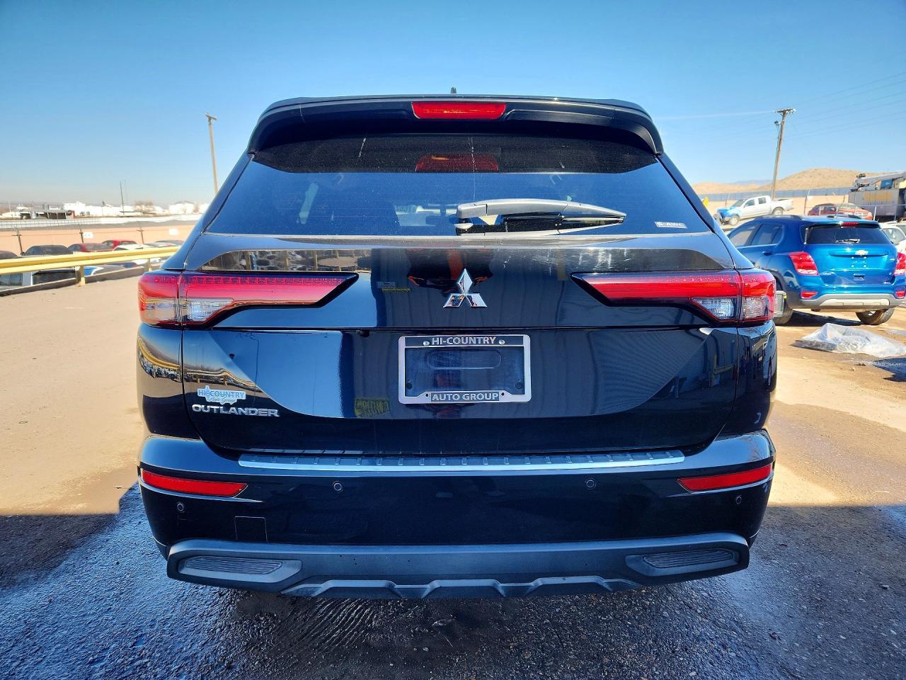 2022 MITSUBISHI outlander