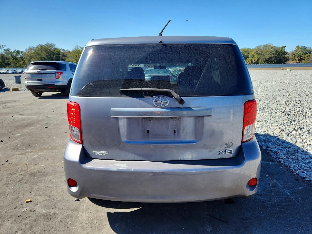 2011 TOYOTA SCION