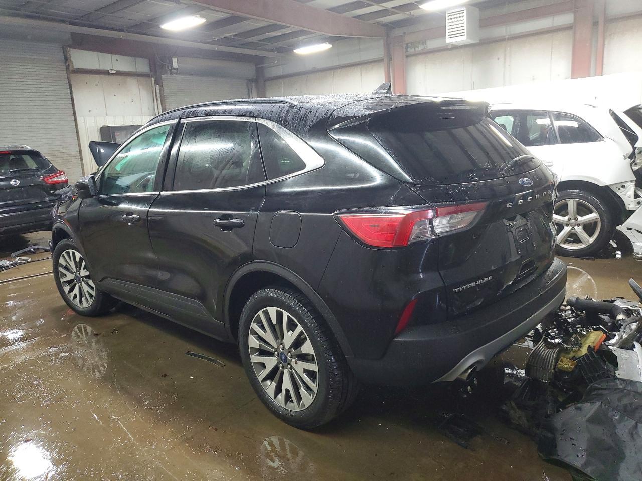 2022 FORD ESCAPE