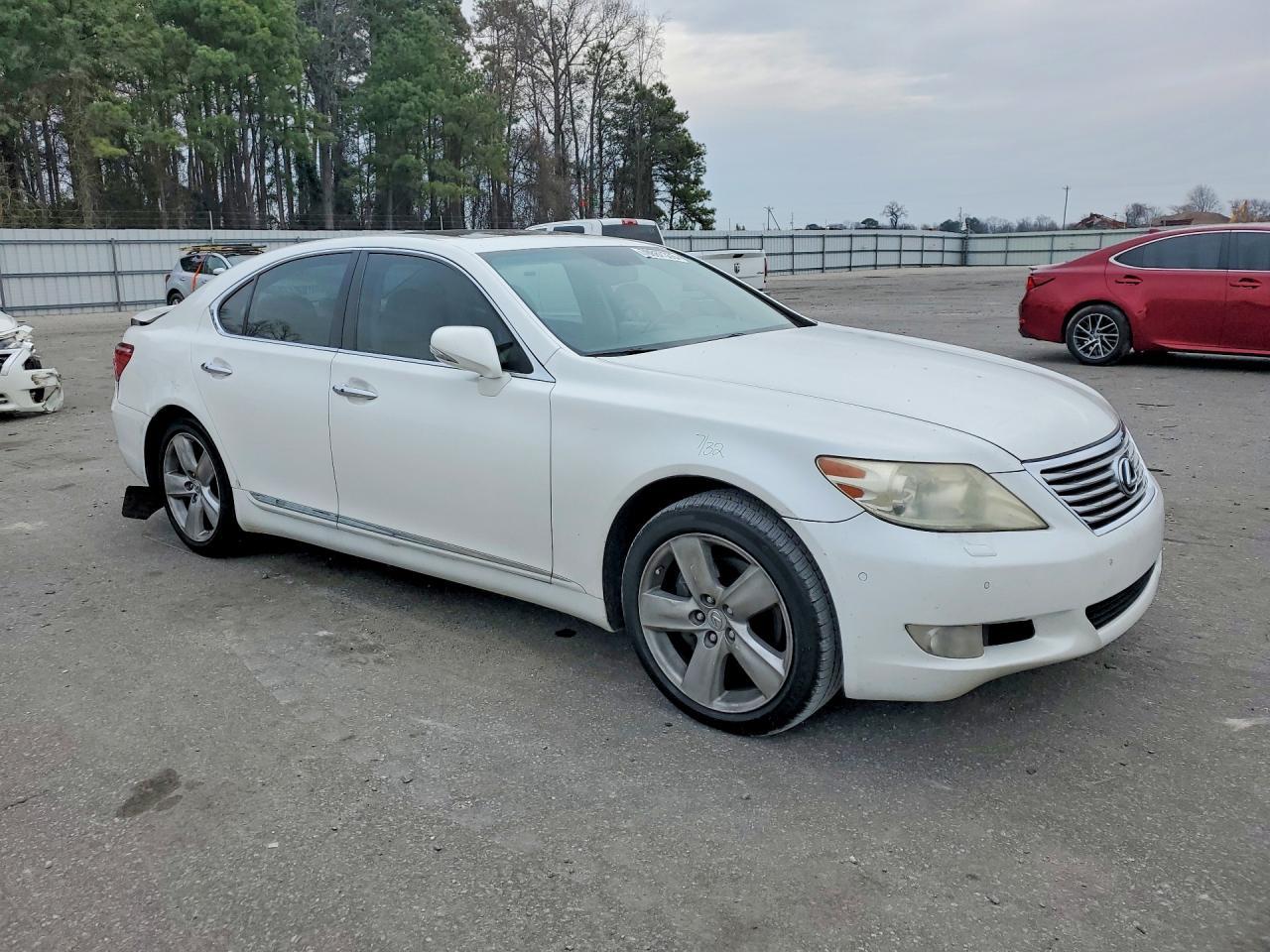 2010 LEXUS LS 460