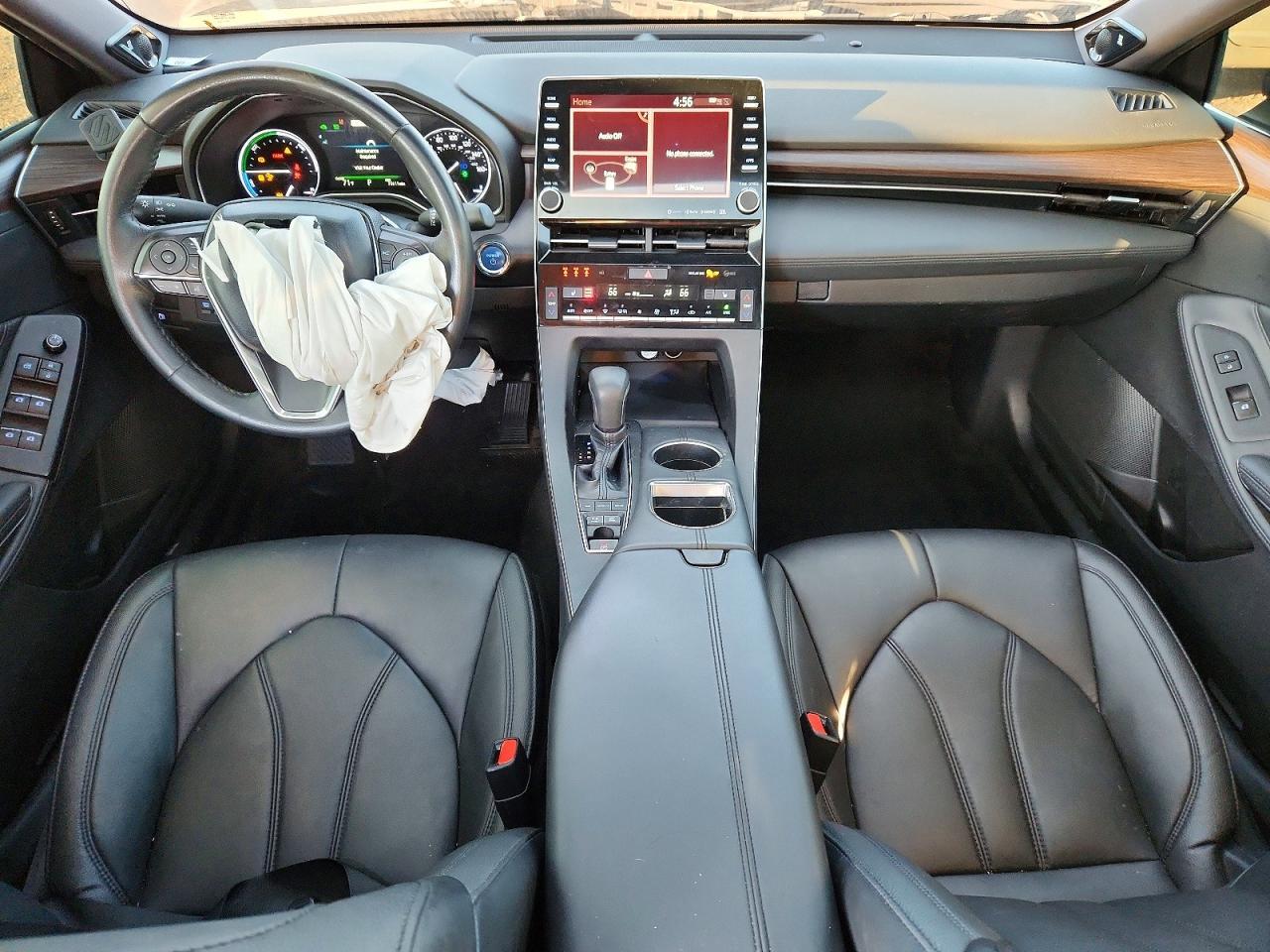 2019 TOYOTA Avalon
