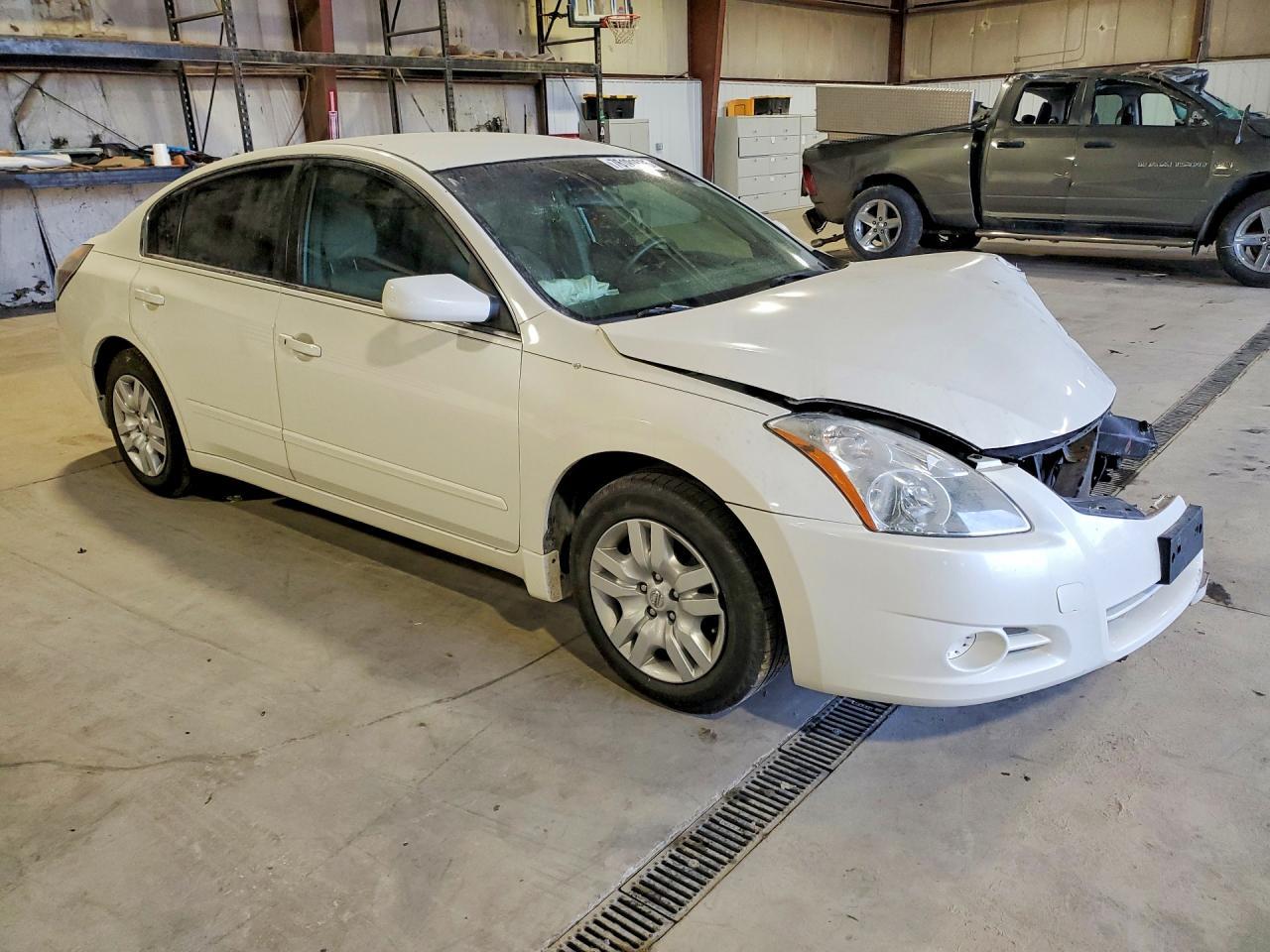 2010 NISSAN ALTIMA