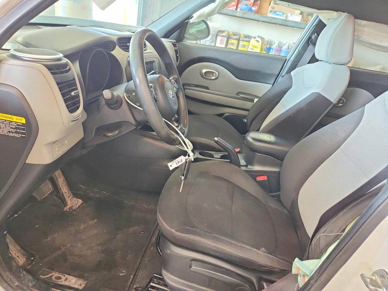 2016 KIA SOUL