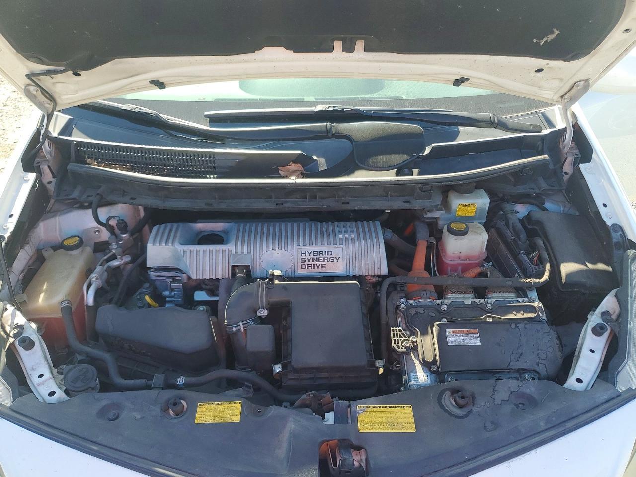 2013 TOYOTA PRIUS V