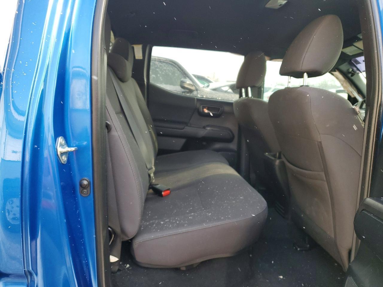 2016 TOYOTA TACOMA