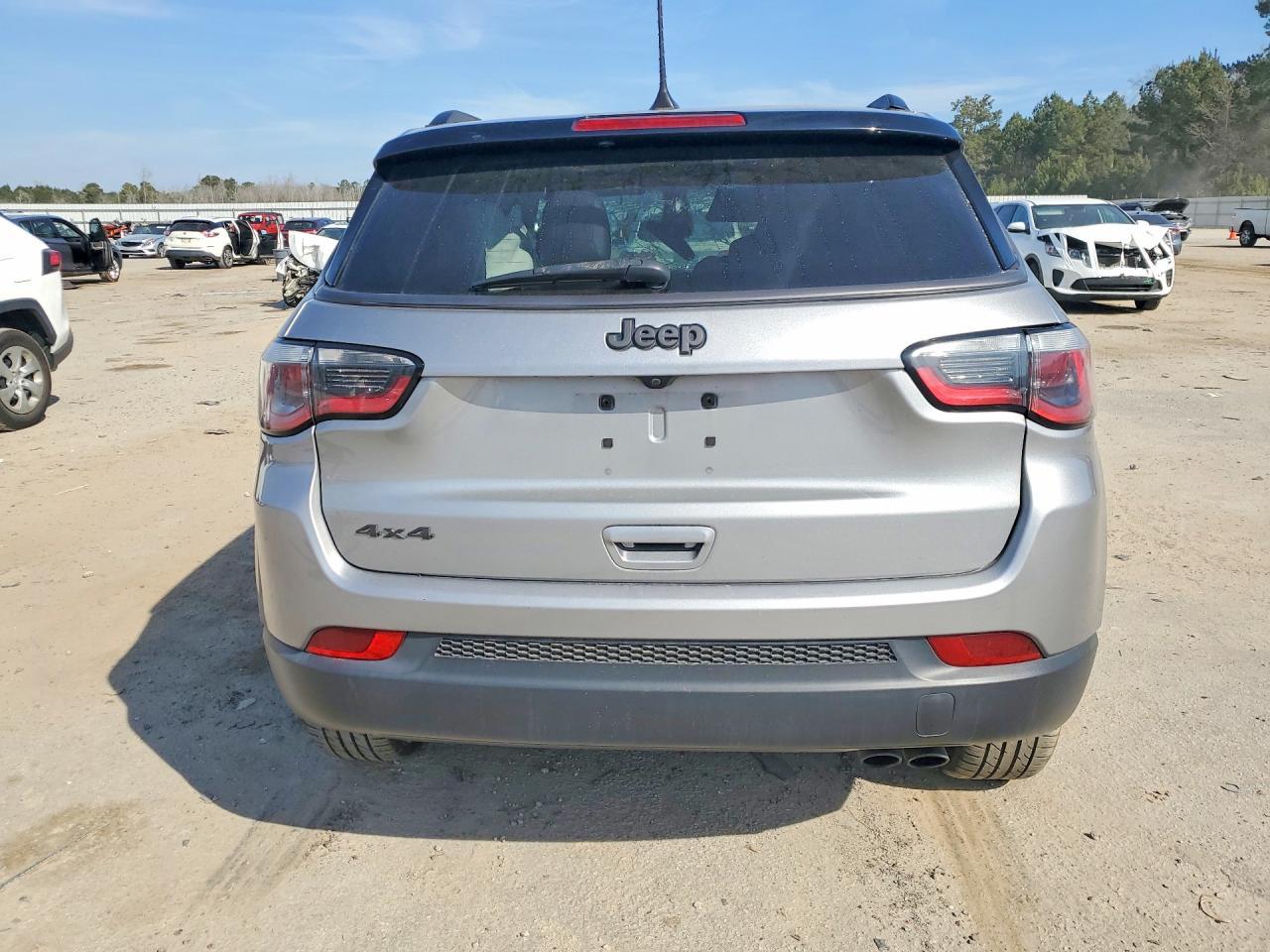 2020 JEEP Compass