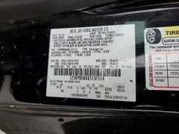 2011 FORD MUSTANG