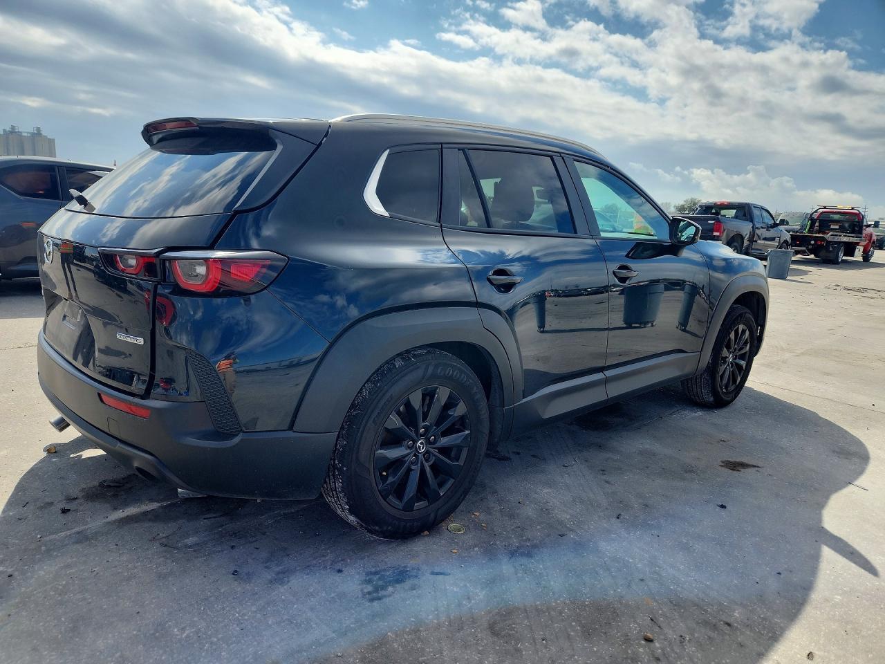 2025 MAZDA CX-50
