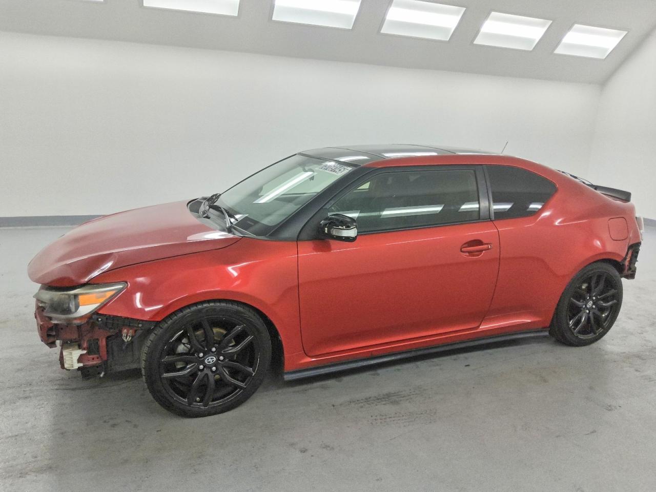 2016 SCION TC