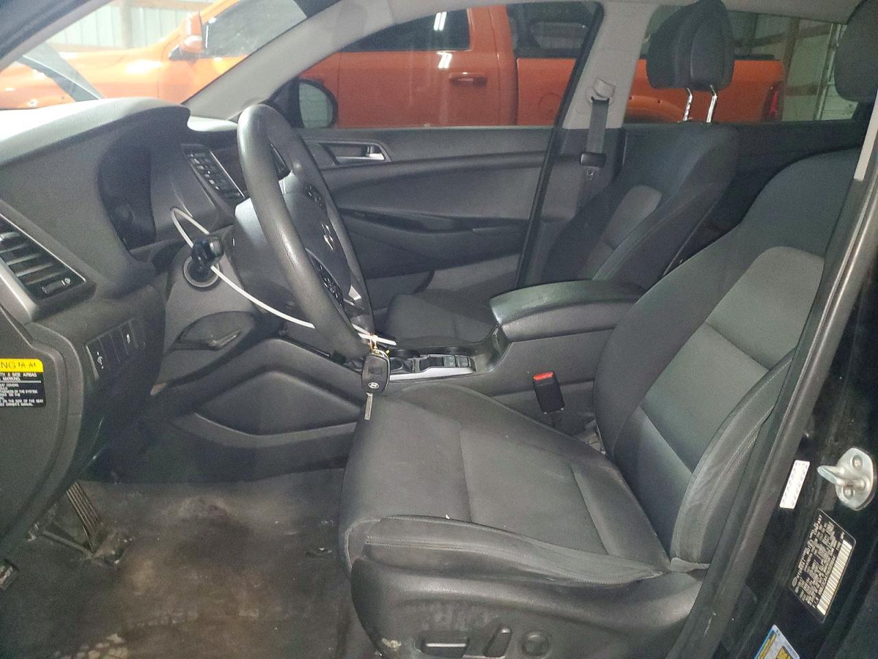 2017 HYUNDAI TUCSON