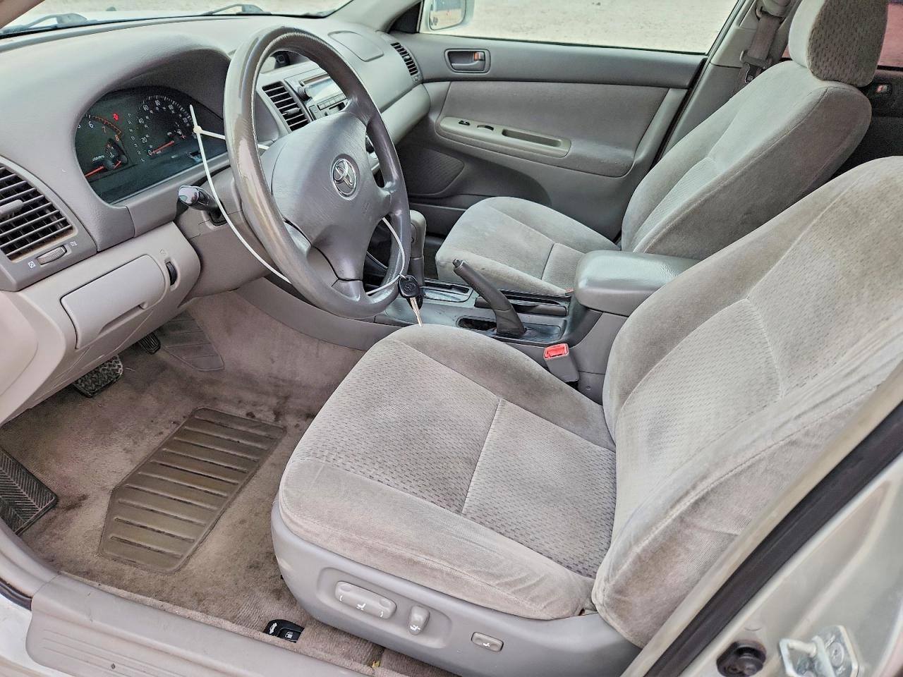 2004 TOYOTA CAMRY
