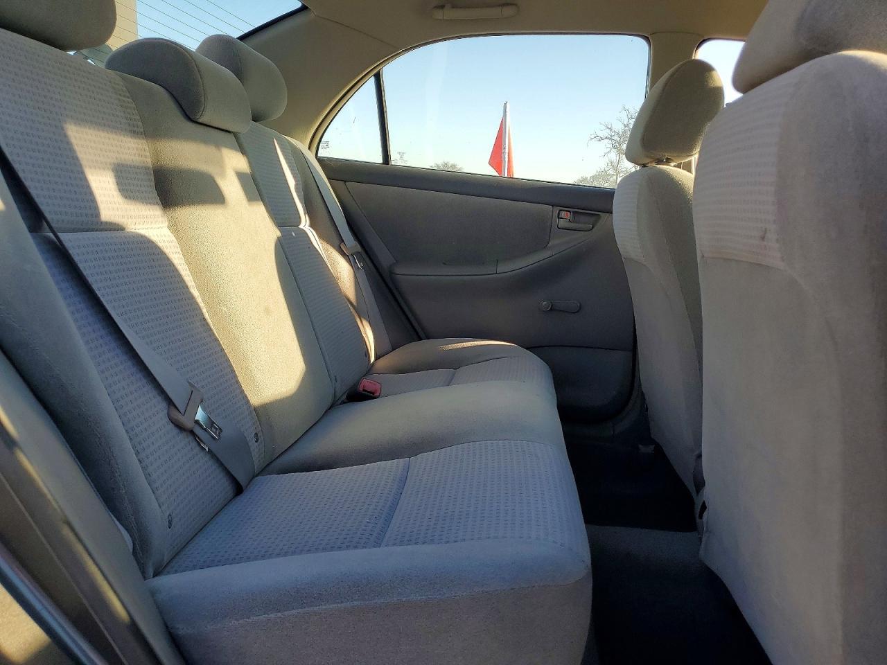 2005 TOYOTA COROLLA