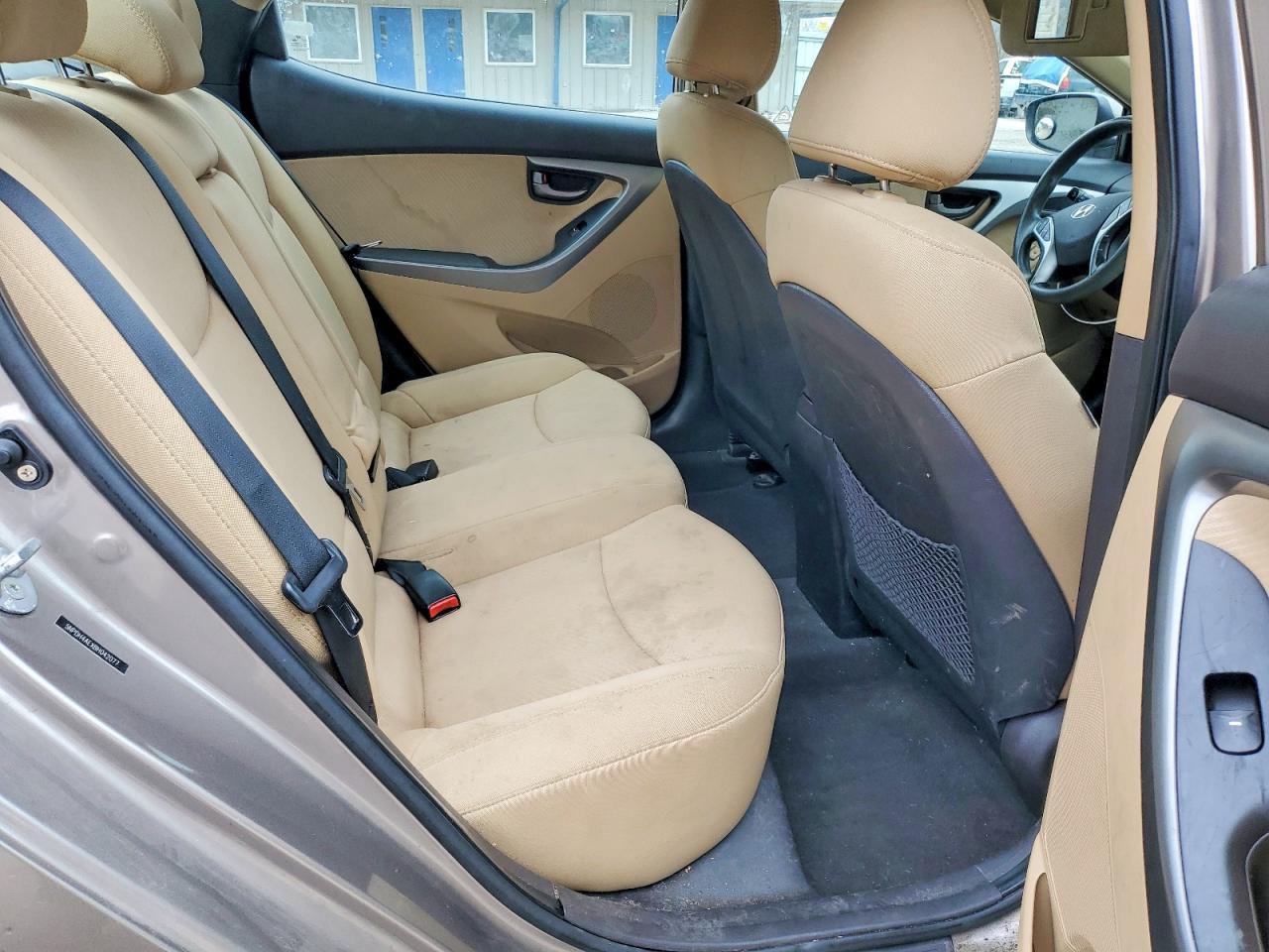 2011 HYUNDAI ELANTRA