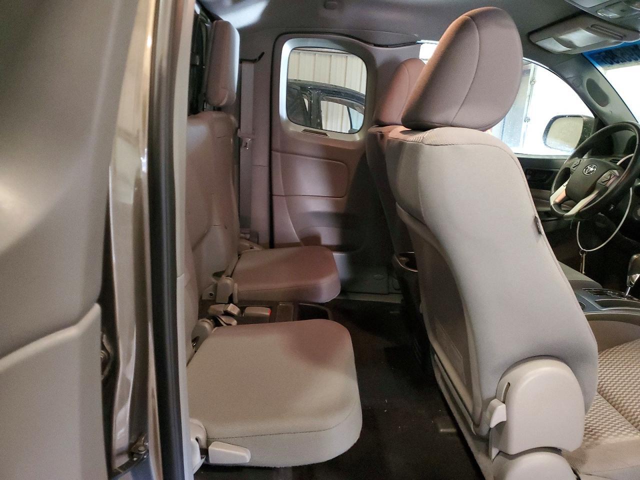 2014 TOYOTA TACOMA
