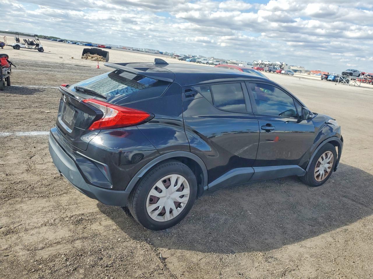 2019 TOYOTA C-HR