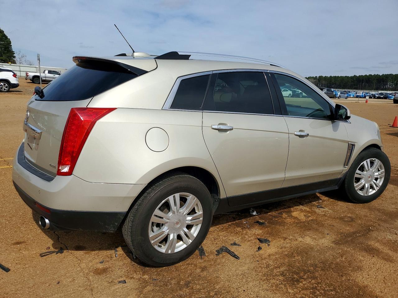 2015 CADILLAC SRX