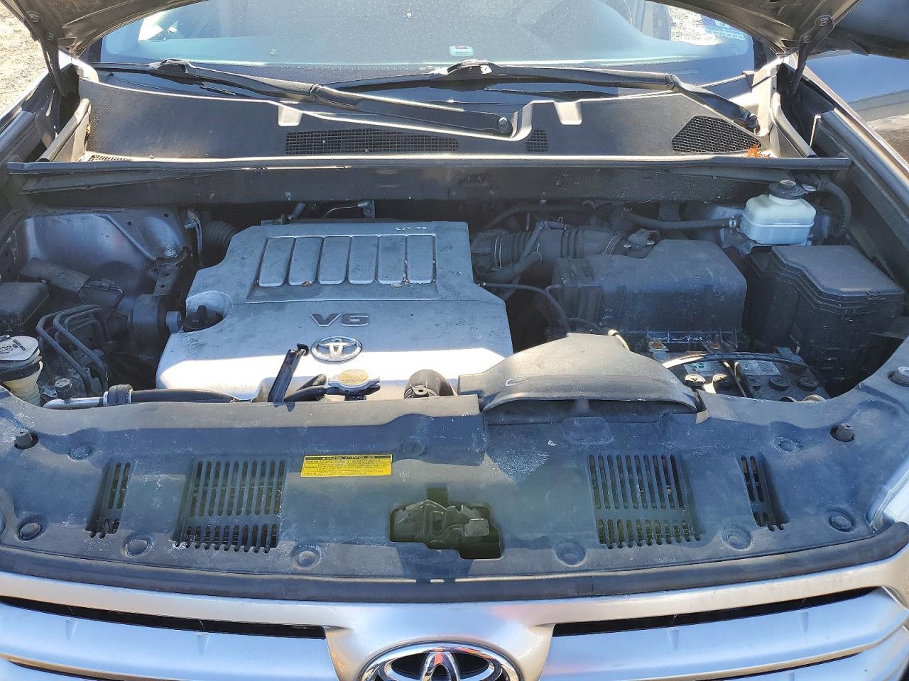 2013 TOYOTA HIGHLANDER
