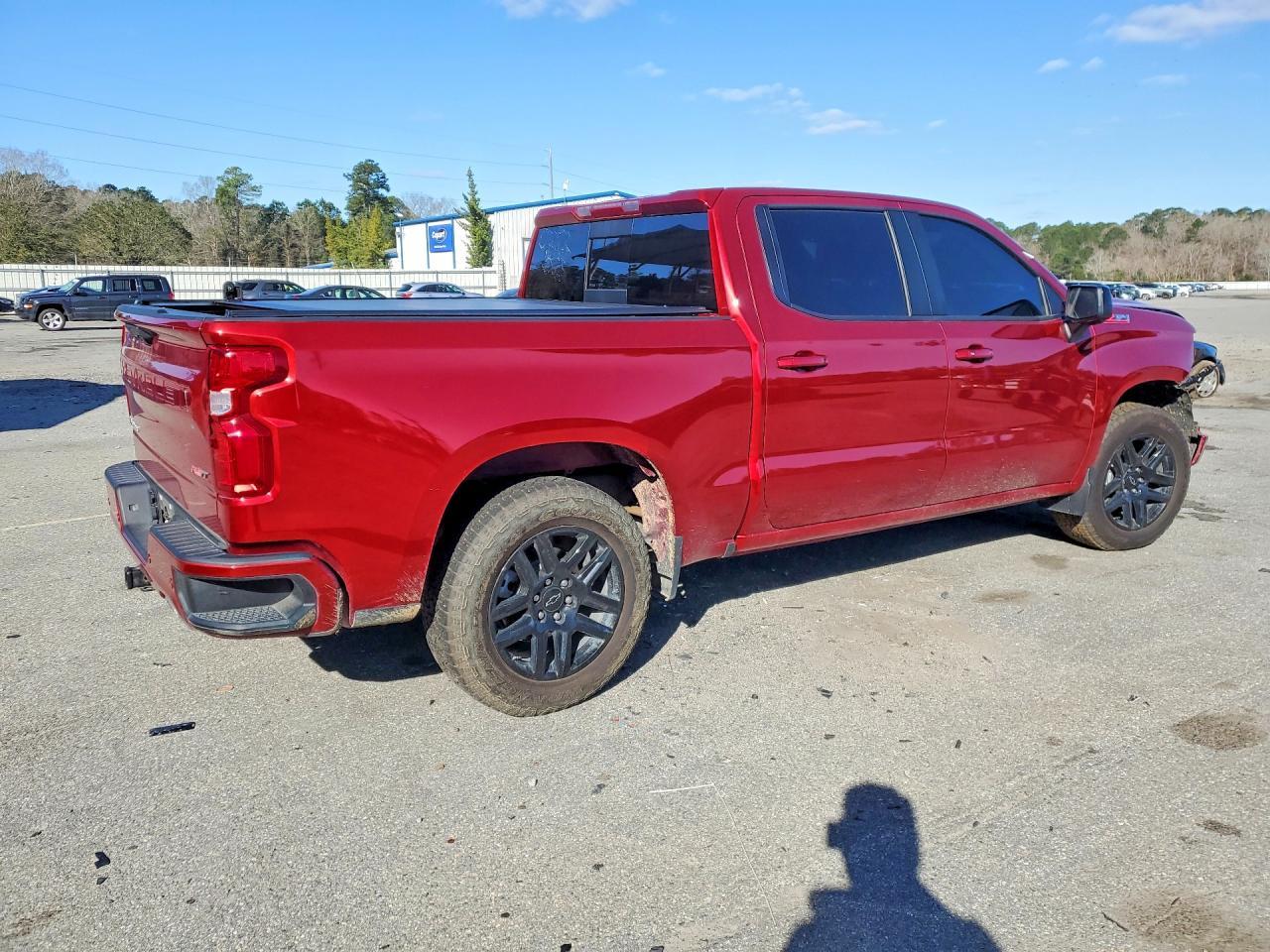 2025 CHEVROLET Silverado