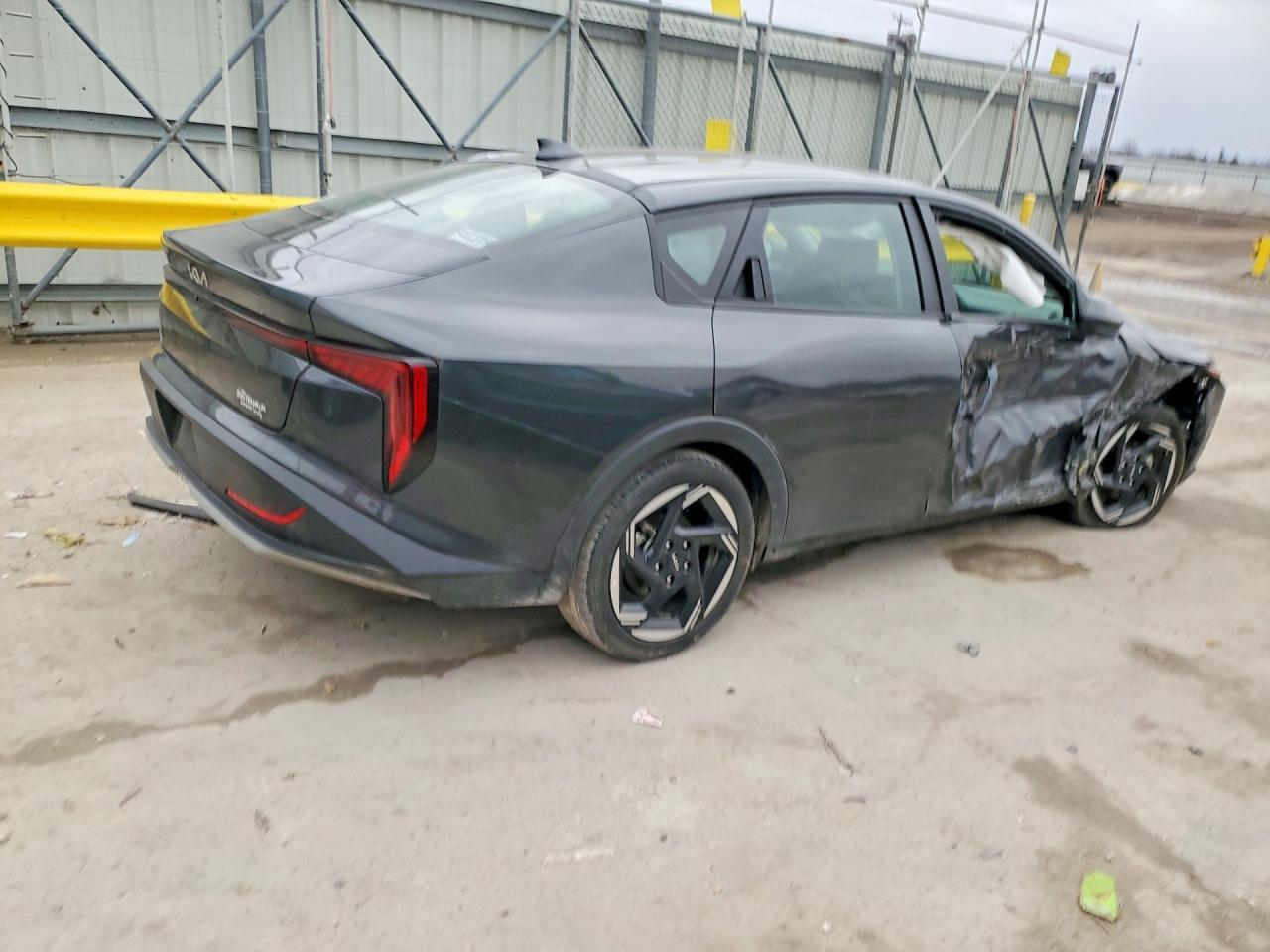 2025 KIA K4