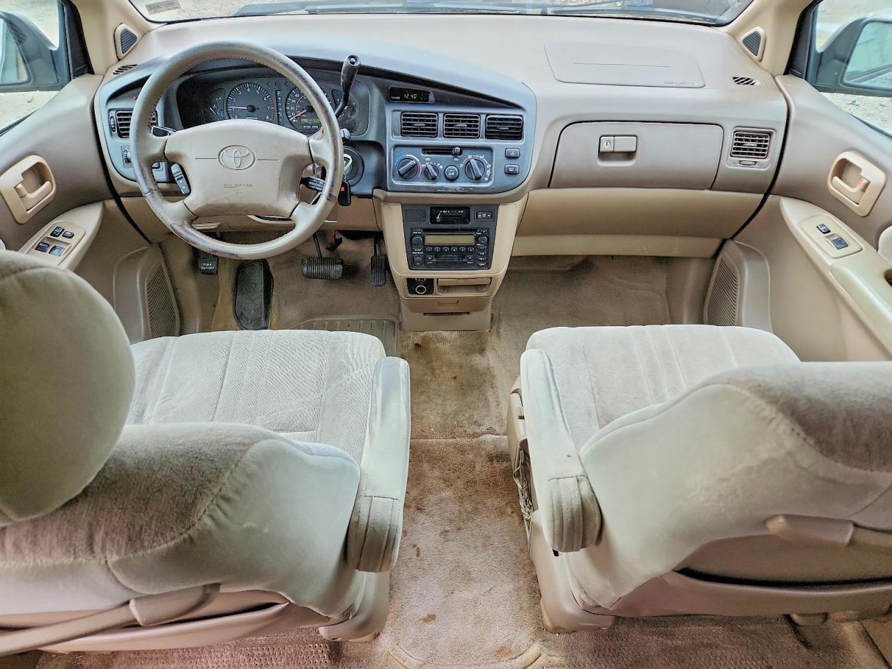 2000 TOYOTA SIENNA