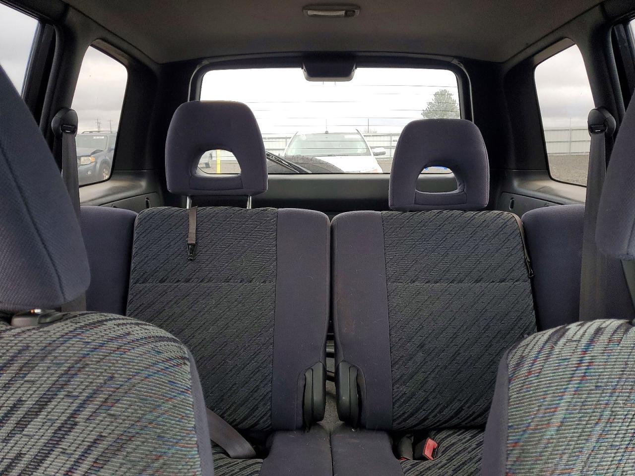 2000 TOYOTA RAV4