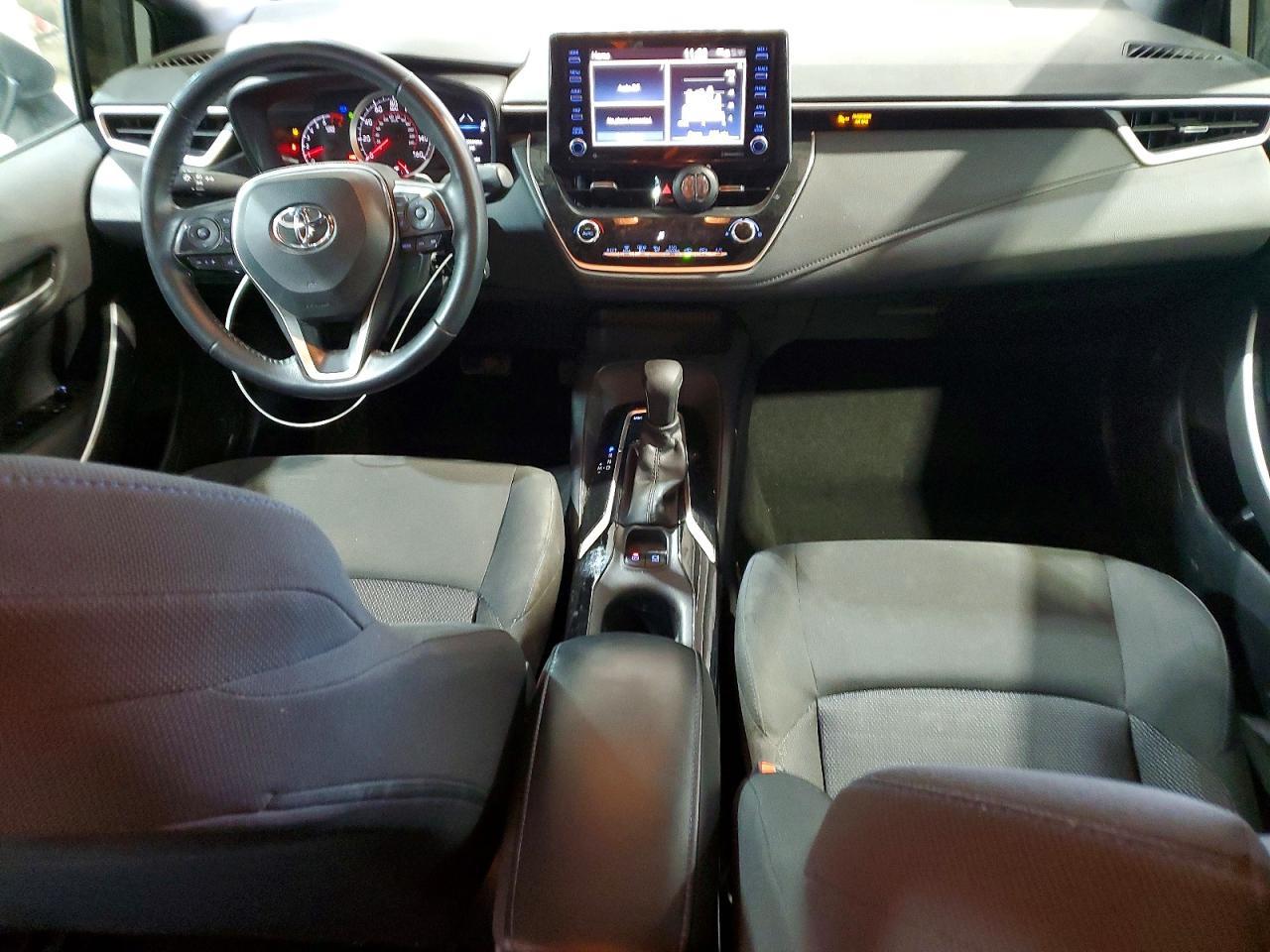 2021 TOYOTA COROLLA