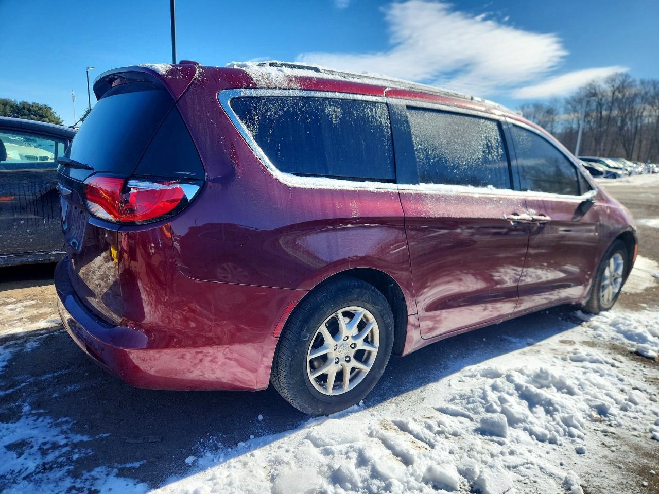 2020 CHRYSLER Voyager