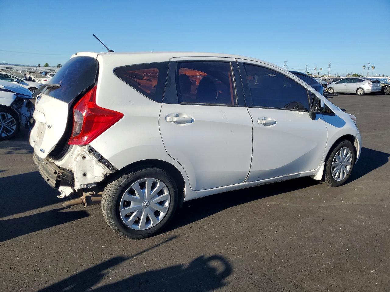 2014 NISSAN Versa Note