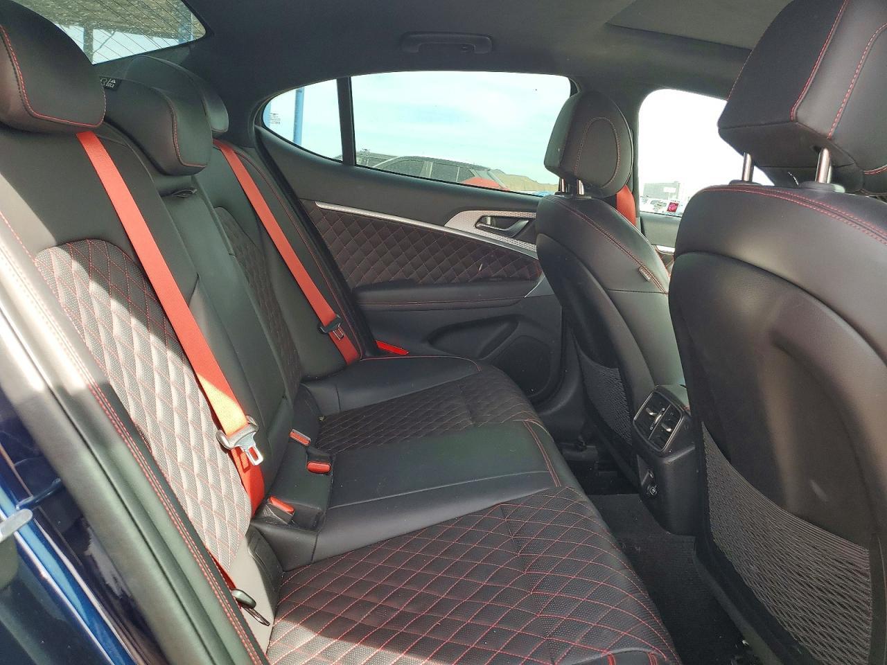 2023 GENESIS G70