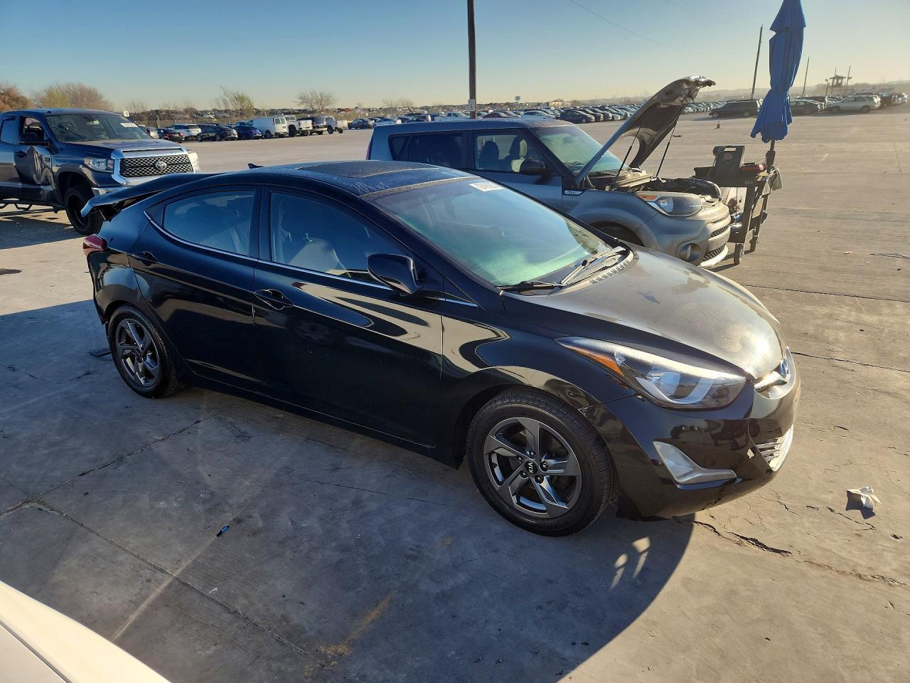2016 HYUNDAI ELANTRA