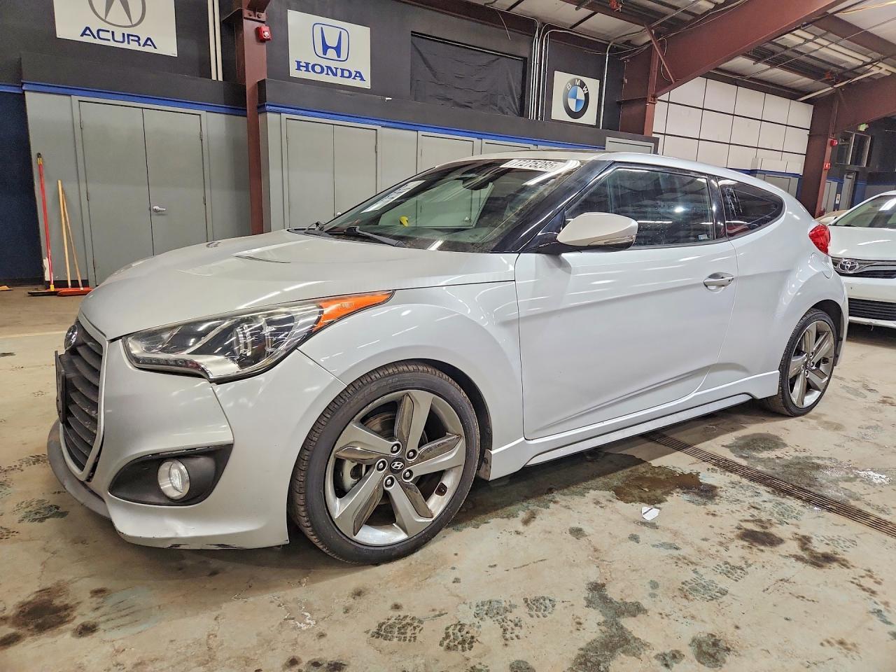 2013 HYUNDAI VELOSTER