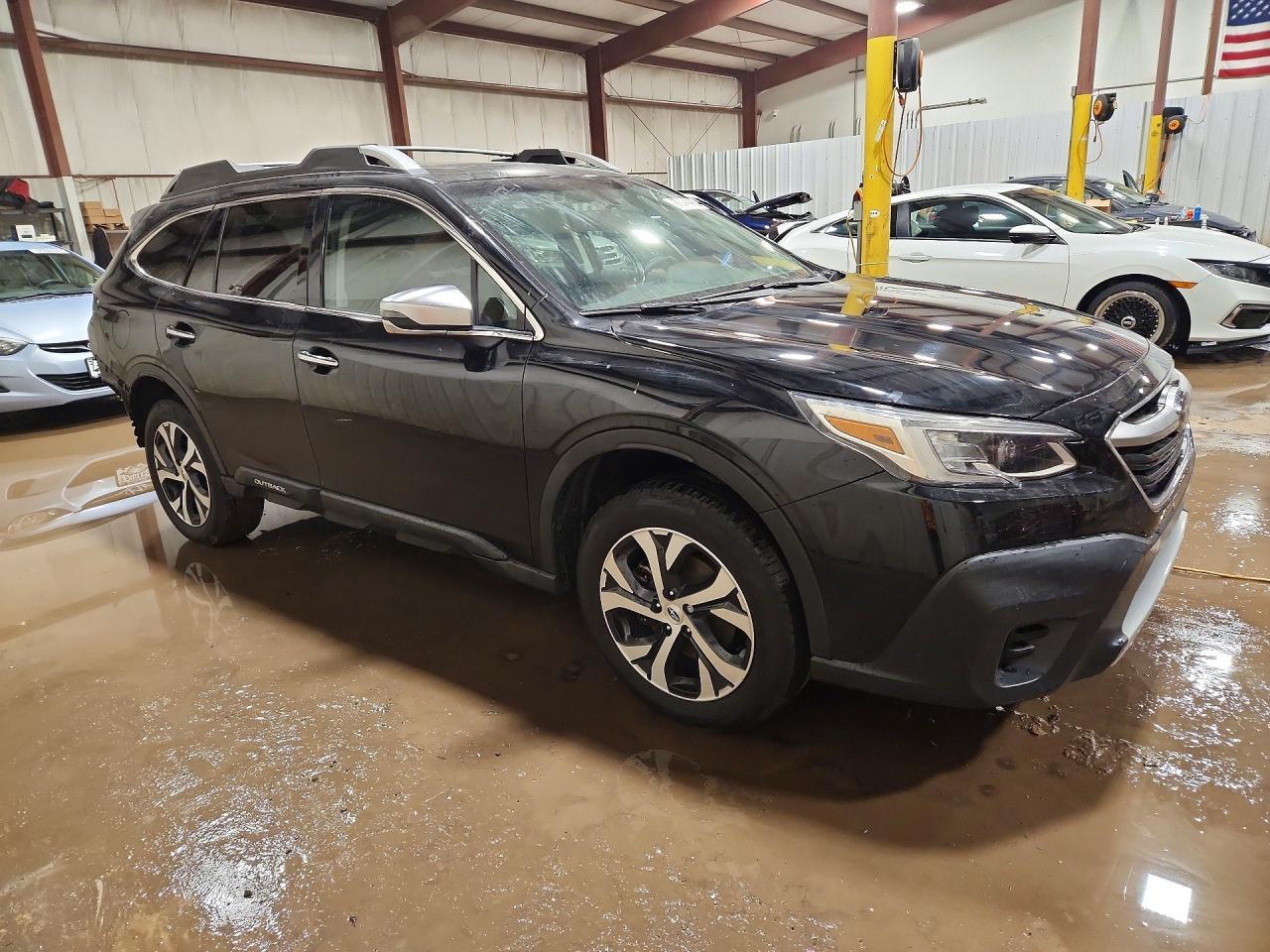 2022 SUBARU Outback