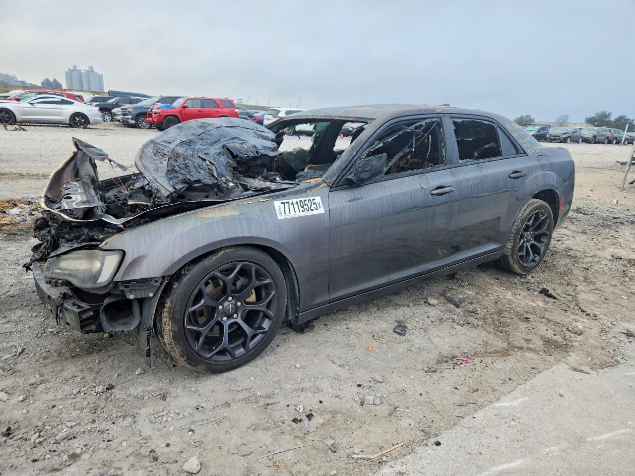 2019 CHRYSLER 300