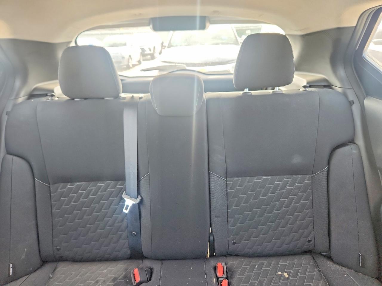 2022 NISSAN KICKS