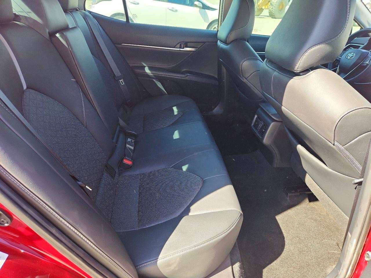 2018 TOYOTA CAMRY