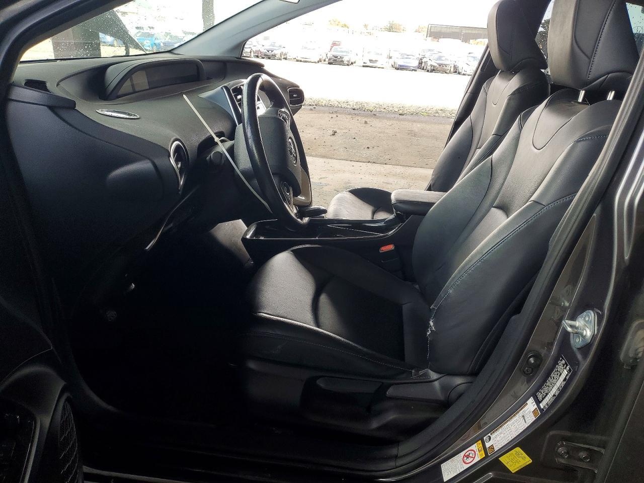 2018 TOYOTA PRIUS